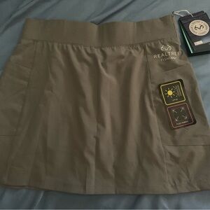 Realtree Women's gray skort
